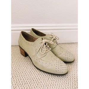 Coconuts Matisse oxford heels